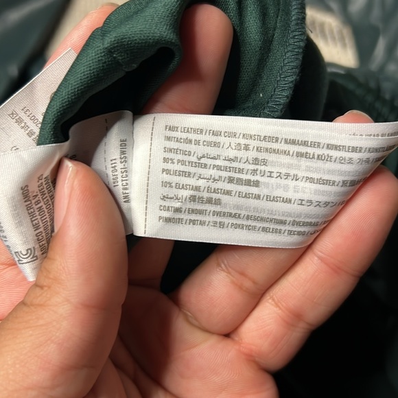 Women’s Abercrombie & Fitch Green Faux Leather Joggers Size S - Picture 5 of 5